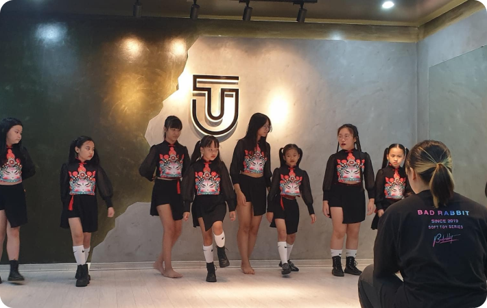 T.Kids - Dance Studio - Hà Đông